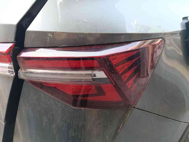 Recambio de piloto trasero derecho para skoda karoq (nu7, nd7) 1.5 tsi referencia OEM IAM 57A945712  
