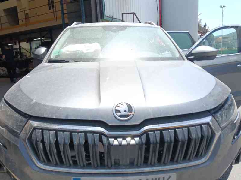 Recambio de rejilla delantera para skoda karoq (nu7, nd7) 1.5 tsi referencia OEM IAM   