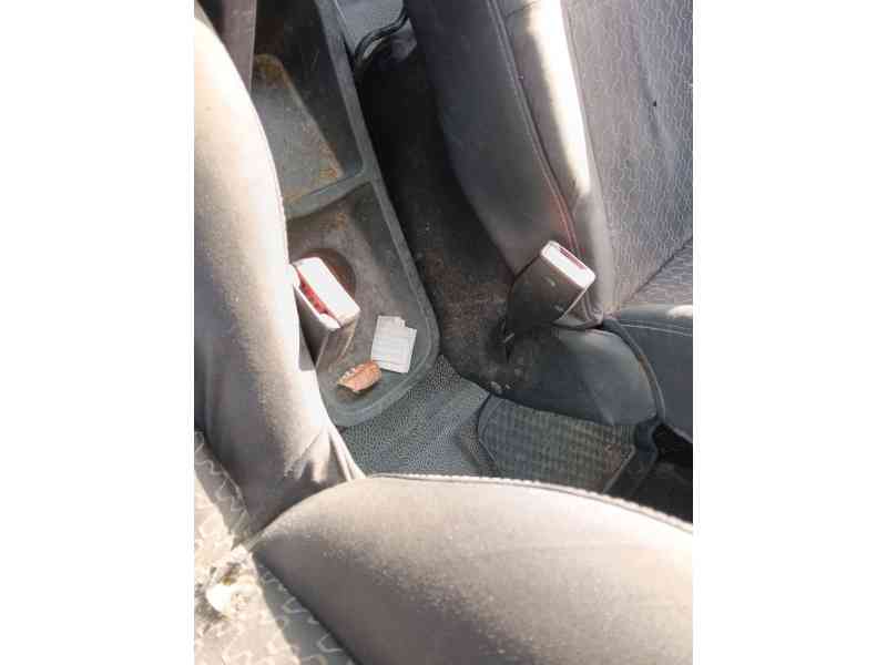 Recambio de enganche cinturon delantero izquierdo para renault kangoo / grand kangoo ii (kw0/1_) 1.5 dci 90 (kw05, kw08, kw0g, k