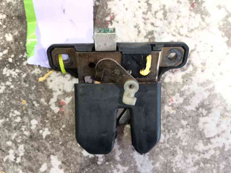 Recambio de cerradura maletero / porton para seat toledo ii (1m2) 1.9 tdi referencia OEM IAM 8L0827505F  