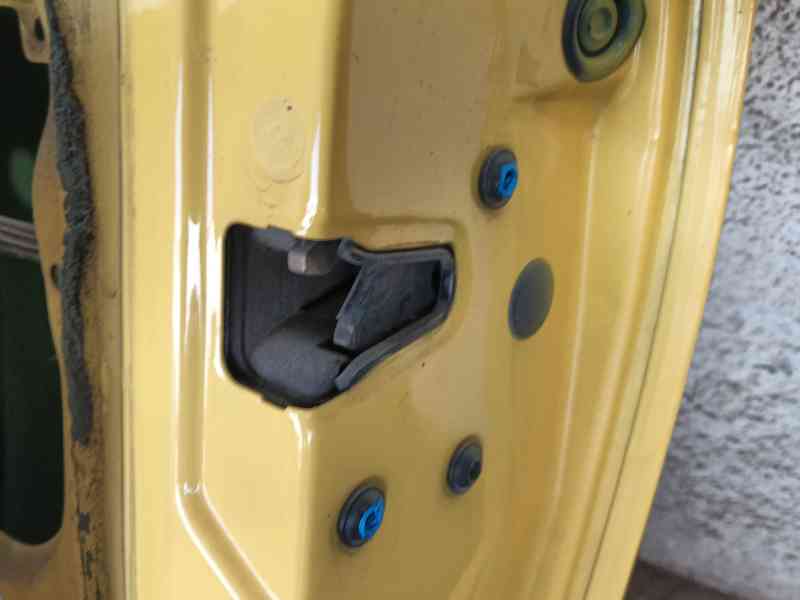 Recambio de puerta delantera derecha para seat ibiza ii (6k1) 1.4 i referencia OEM IAM   