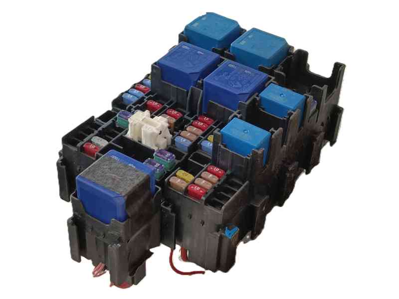 Recambio de caja fusibles delantera para dacia sandero iii 1.0 tce 90 referencia OEM IAM   