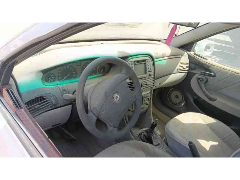 lancia lybra sw (839_) del año 2002