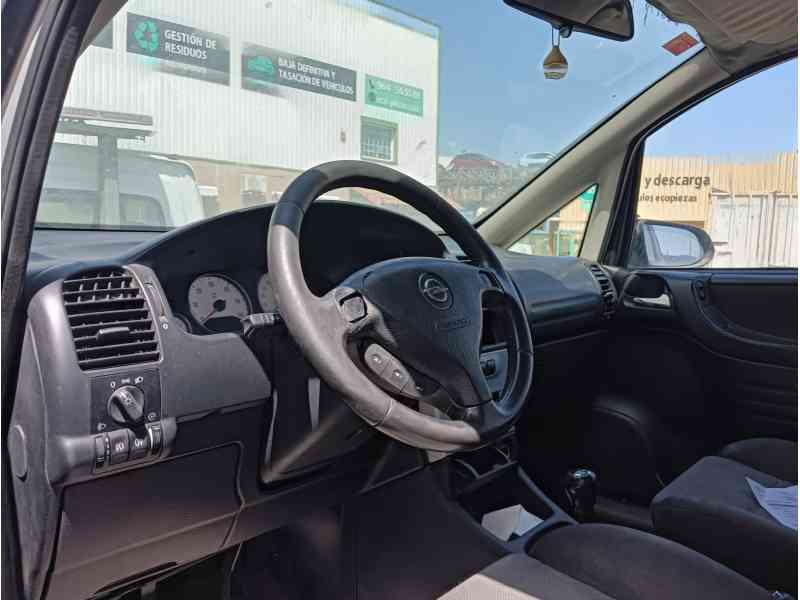 opel zafira a monospace (t98) del año 2004