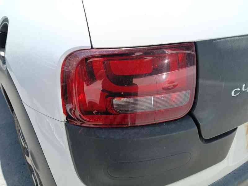 Recambio de piloto trasero izquierdo para citroën c4 cactus 1.6 bluehdi 100 referencia OEM IAM   