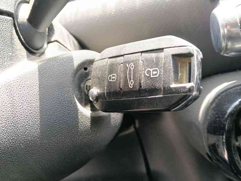 Recambio de conmutador de arranque para citroën c4 cactus 1.6 bluehdi 100 referencia OEM IAM   