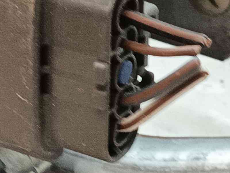 Recambio de motor limpia delantero para dacia sandero iii 1.0 tce 90 referencia OEM IAM   