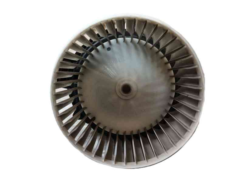 Recambio de motor calefaccion para dacia sandero iii 1.0 tce 90 referencia OEM IAM   