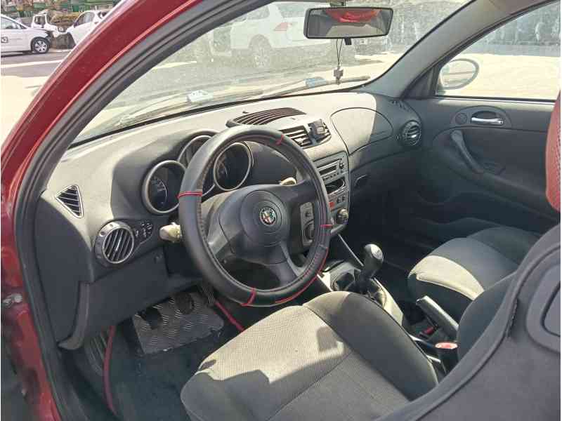 alfa romeo 147 (937_) del año 2004