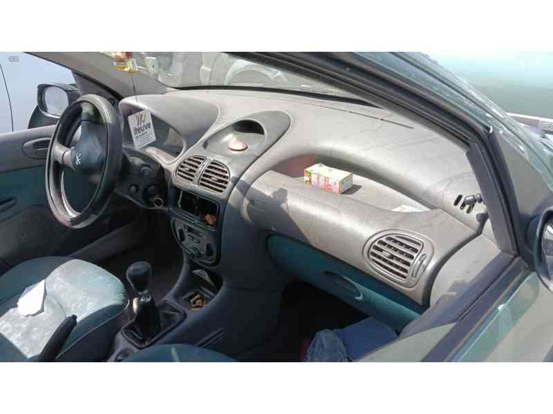 peugeot 206 hatchback (2a/c) del año 2001