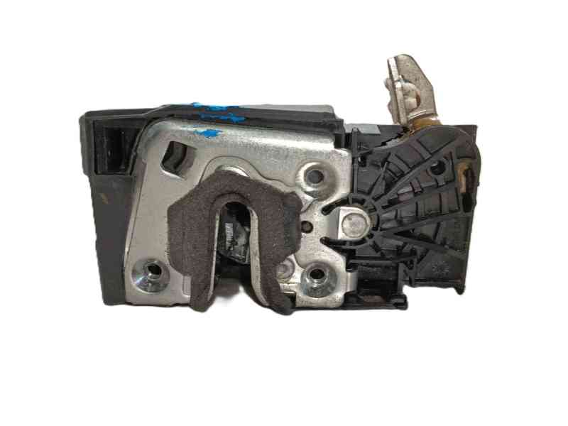 Recambio de cerradura puerta delantera derecha para dacia sandero iii 1.0 tce 90 referencia OEM IAM   