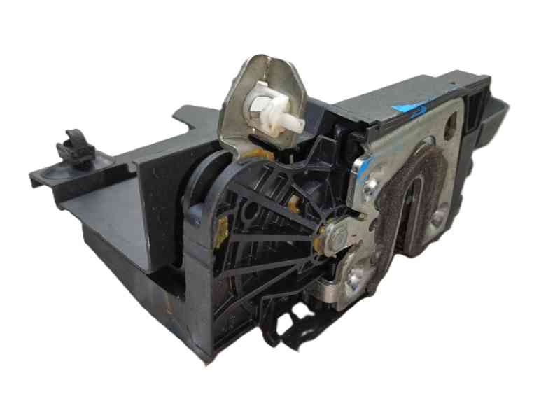 Recambio de cerradura puerta delantera izquierda para dacia sandero iii 1.0 tce 90 referencia OEM IAM   