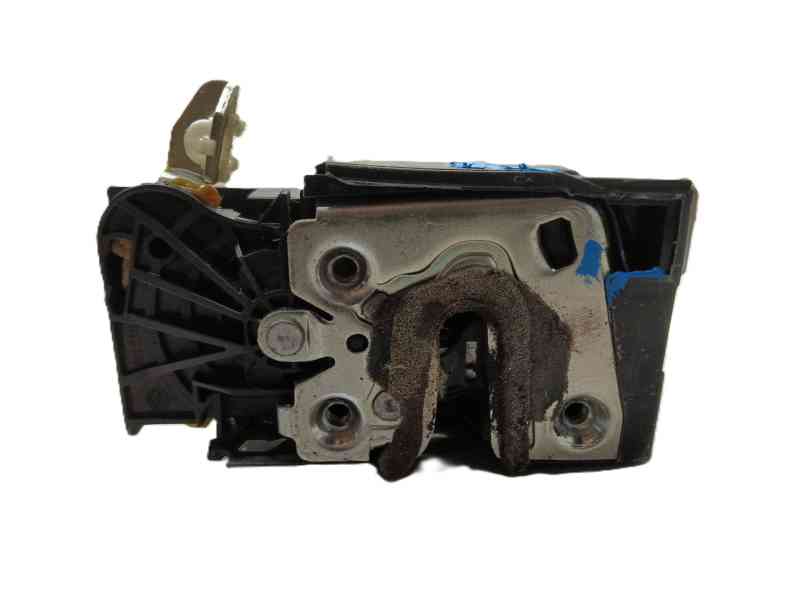 Recambio de cerradura puerta trasera izquierda para dacia sandero iii 1.0 tce 90 referencia OEM IAM 825033052R C2A190324 