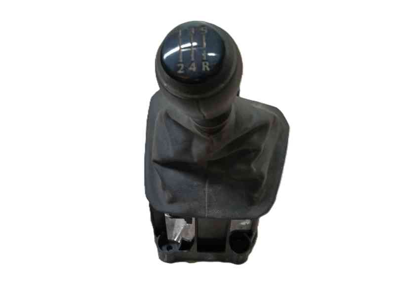 Recambio de pomo palanca cambio para dacia sandero iii 1.0 tce 90 referencia OEM IAM   