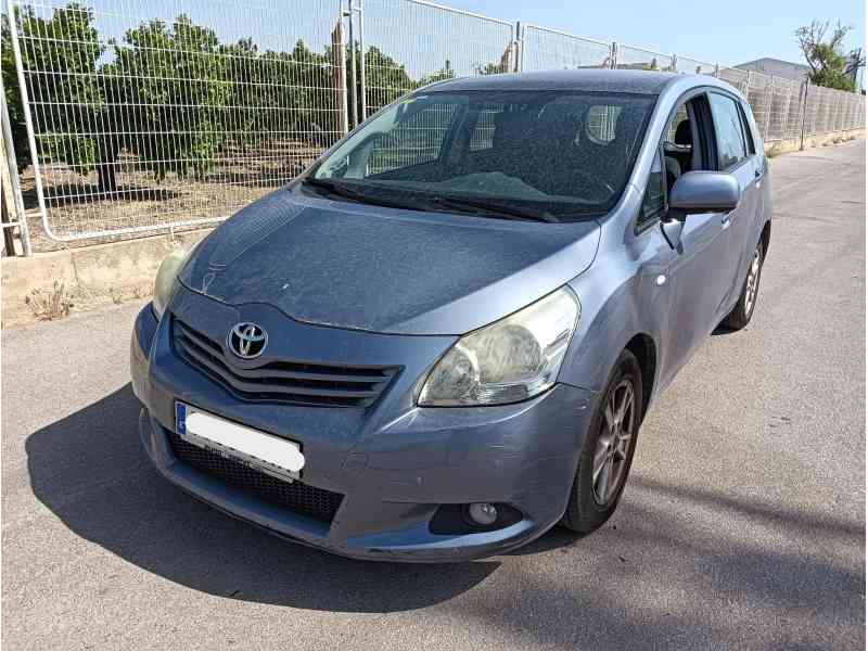 toyota verso (_r2_) del año 2009