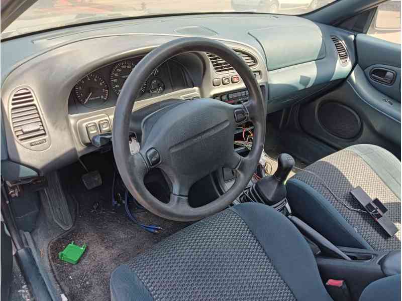 mazda 323 f v (ba) del año 1996