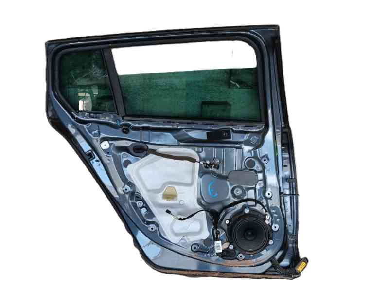 Recambio de puerta trasera izquierda para renault megane iv sport tourer (k9a/m/n_) 1.3 tce 140 (k9nb) referencia OEM IAM 821016