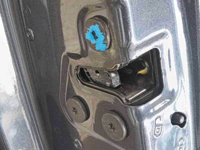 Recambio de puerta trasera izquierda para renault megane iv sport tourer (k9a/m/n_) 1.3 tce 140 (k9nb) referencia OEM IAM 821016