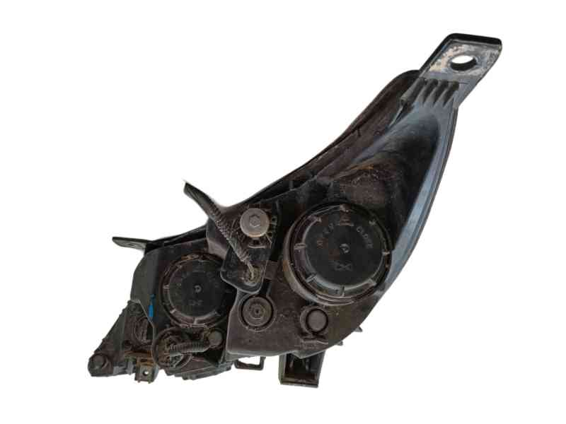 Recambio de faro derecho para kia sportage iii (sl) 1.6 gdi referencia OEM IAM 921023W120  