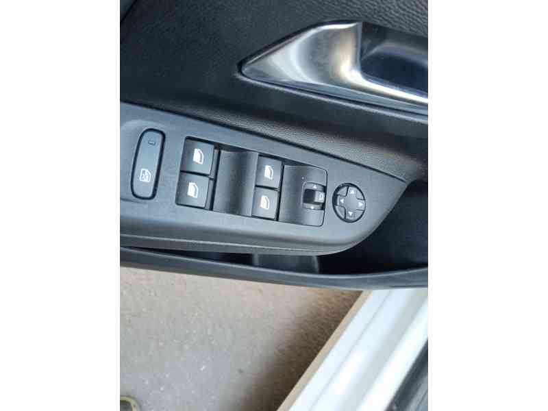 Recambio de mando elevalunas delantero izquierdo para opel corsa edition 1.2 xel mt2 s/s referencia OEM IAM 96788281ZD  