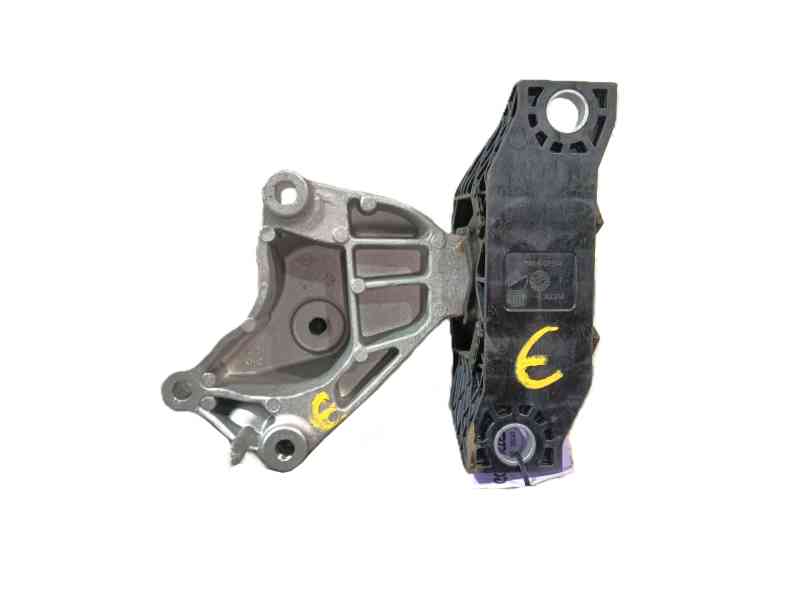 Recambio de soporte motor delantero derecho para dacia sandero iii 1.0 tce 90 referencia OEM IAM   