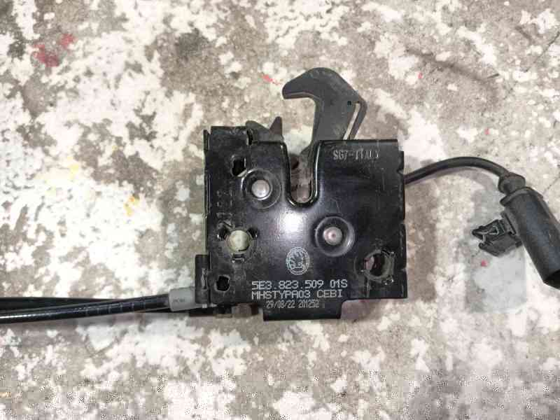 Recambio de cerradura capot para skoda octavia iv (nx3, nn3) 1.4 tsi iv referencia OEM IAM   