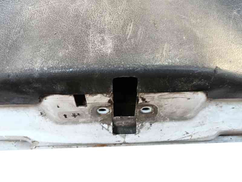 Recambio de porton trasero para mercedes-benz vito autobús (w638) 114 2.3 (638.134, 638.194) referencia OEM IAM VERDESPIECE  