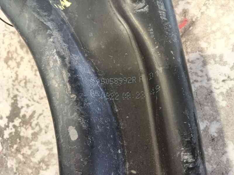 Recambio de brazo suspension inferior delantero izquierdo para renault megane iv sport tourer (k9a/m/n_) 1.3 tce 140 (k9nb) refe