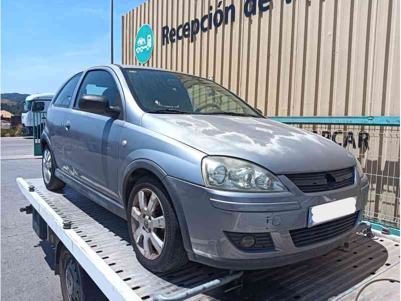 opel corsa c (x01) del año 2007