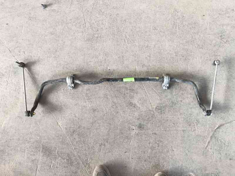 Recambio de barra estabilizadora delantera para seat ateca (kh7, khp) 1.0 tsi referencia OEM IAM   