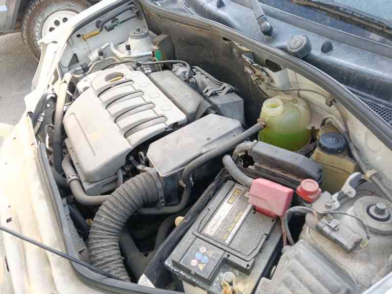 Recambio de caja cambios para renault kangoo (kc0/1_) 1.6 16v referencia OEM IAM   