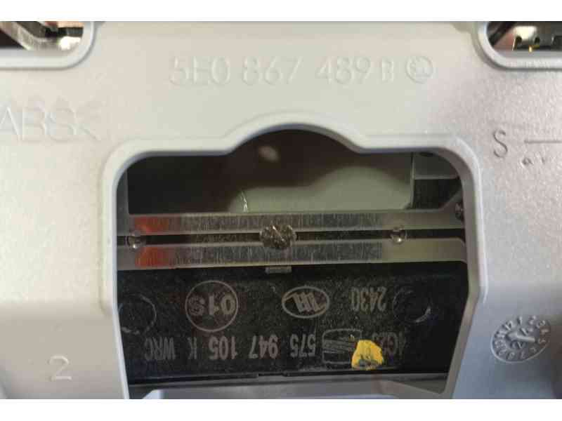 Recambio de luz interior delantera central para seat ateca (kh7, khp) 1.0 tsi referencia OEM IAM 5F0947105ARWRC / 1K0947105PY20 