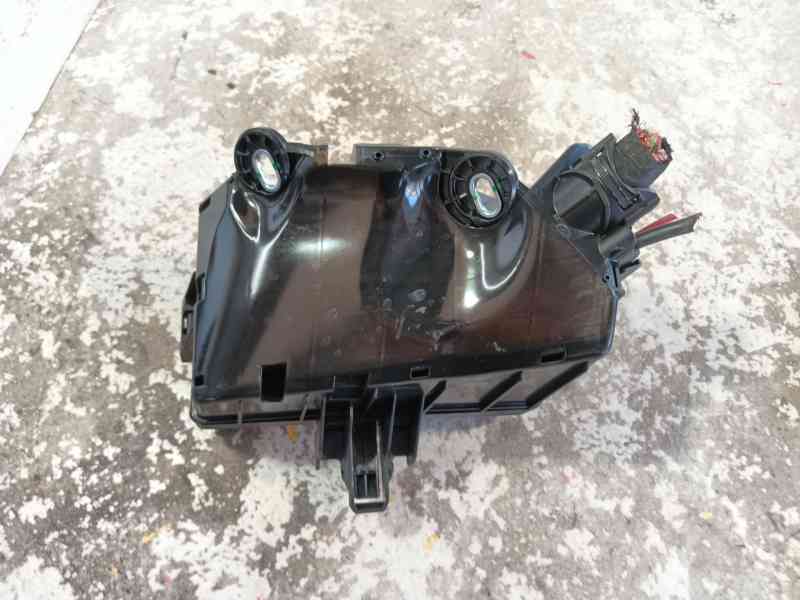 Recambio de caja fusibles delantera para seat ateca (kh7, khp) 1.0 tsi referencia OEM IAM   