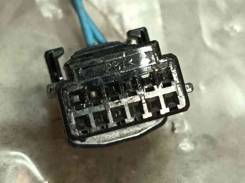 Recambio de retrovisor derecho para dacia sandero iii 1.0 tce 90 referencia OEM IAM   