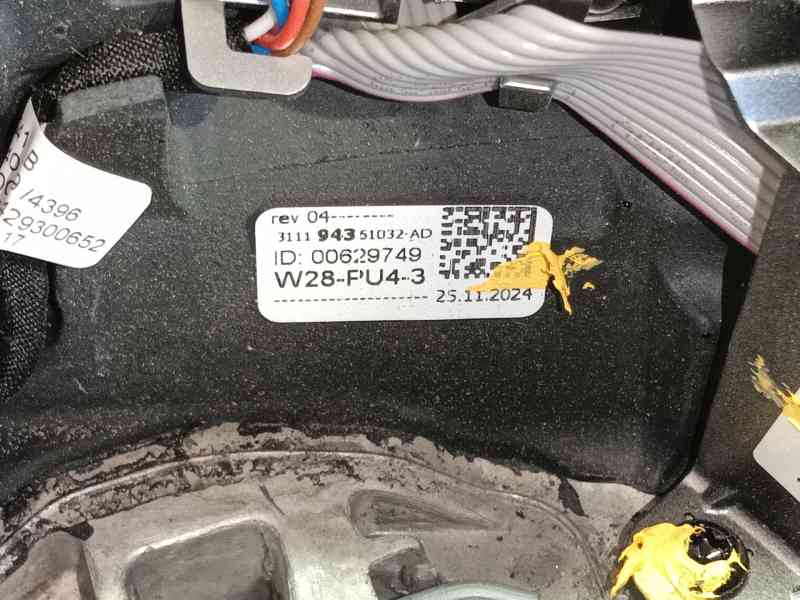 Recambio de volante para seat ateca (kh7, khp) 1.0 tsi referencia OEM IAM   