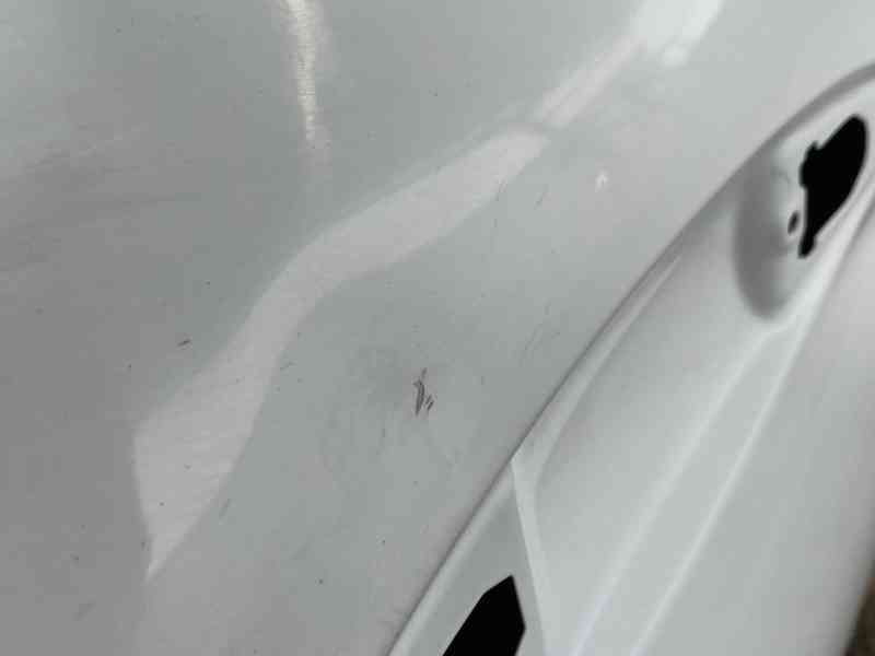 Recambio de puerta trasera derecha para ford fiesta vii (hj, hf) 1.5 tdci referencia OEM IAM 2086309  