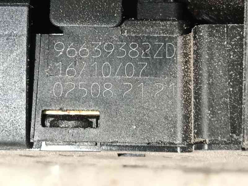 Recambio de mando elevalunas delantero izquierdo para citroën c4 picasso i monospace (ud_) 1.6 hdi referencia OEM IAM   