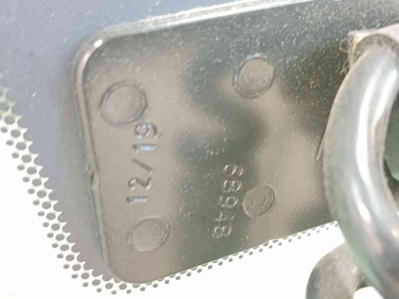 Recambio de porton trasero para peugeot 108 1.0 vti 72 referencia OEM IAM   