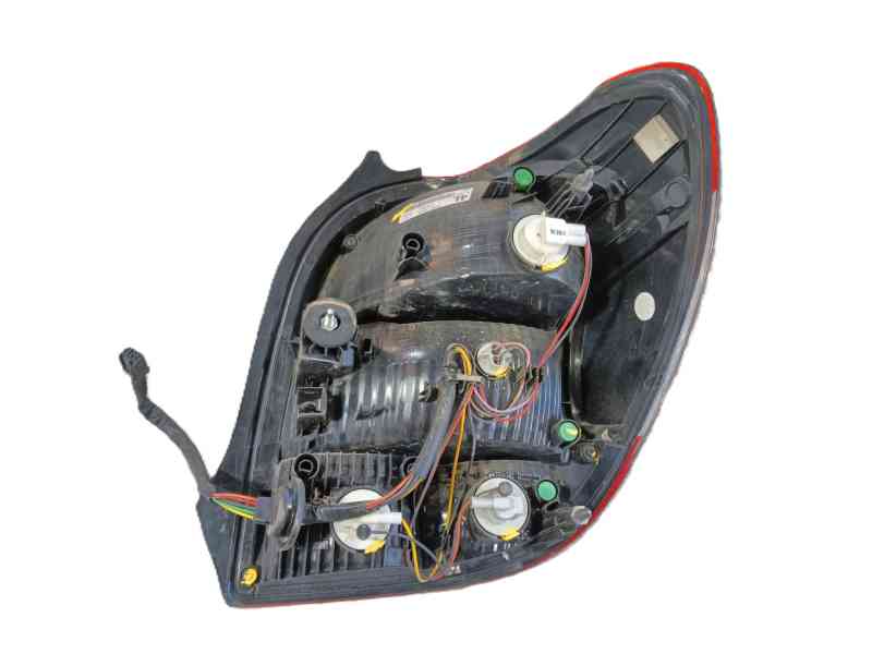Recambio de piloto trasero izquierdo para peugeot 108 1.0 vti 72 referencia OEM IAM B001031780  