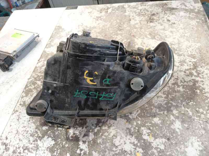 Recambio de faro derecho para seat ibiza ii (6k1) 1.4 i referencia OEM IAM   
