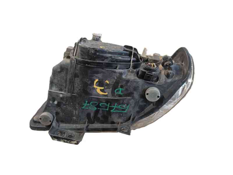 Recambio de faro derecho para seat ibiza ii (6k1) 1.4 i referencia OEM IAM   