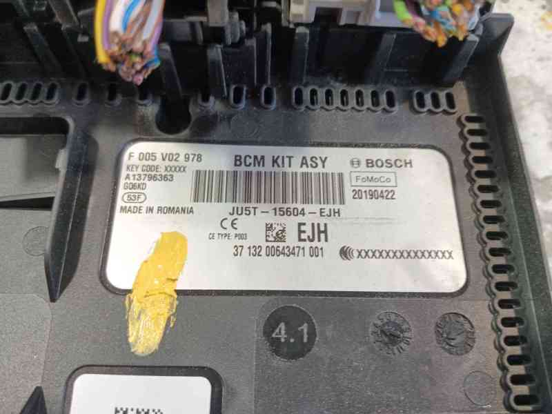 Recambio de caja fusibles delantera para ford fiesta vii (hj, hf) 1.5 tdci referencia OEM IAM   