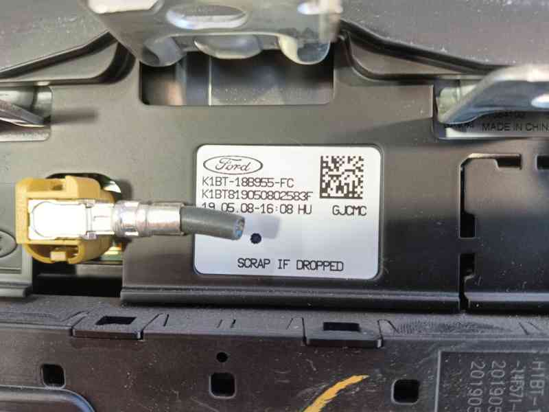Recambio de pantalla multifuncion para ford fiesta vii (hj, hf) 1.5 tdci referencia OEM IAM   