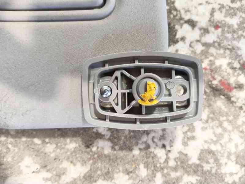 Recambio de parasol derecho para peugeot 108 1.0 vti 72 referencia OEM IAM 16117727BJ  