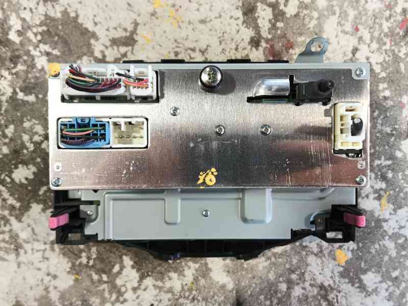 Recambio de pantalla multifuncion para peugeot 108 1.0 vti 72 referencia OEM IAM   