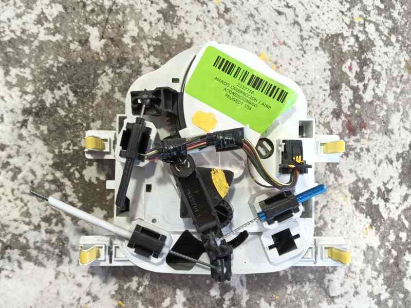 Recambio de mando calefaccion / aire acondicionado para peugeot 108 1.0 vti 72 referencia OEM IAM   