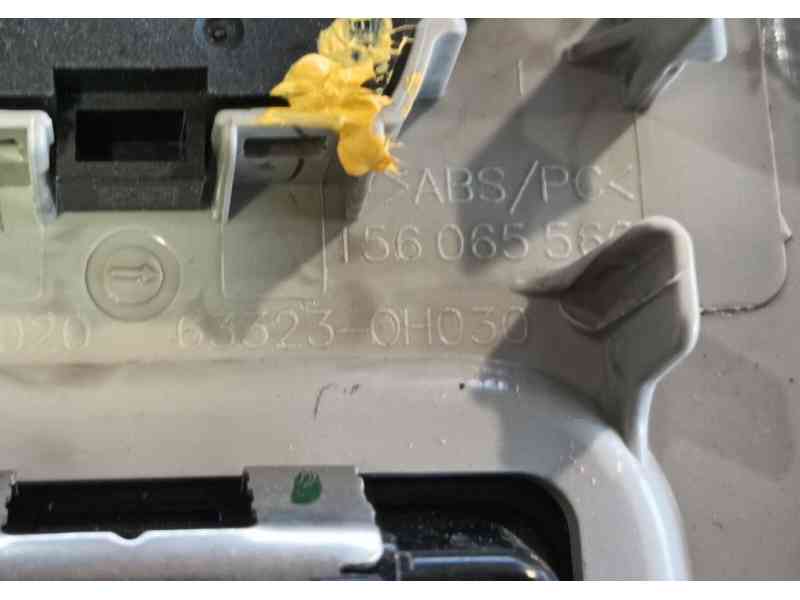 Recambio de luz interior delantera central para peugeot 108 1.0 vti 72 referencia OEM IAM 6362P3  