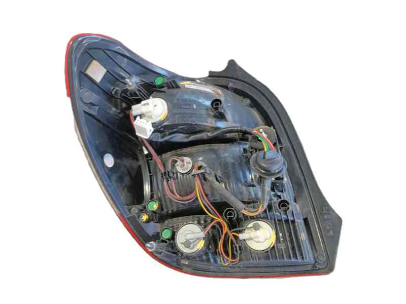 Recambio de piloto trasero derecho para peugeot 108 1.0 vti 72 referencia OEM IAM B001031180  