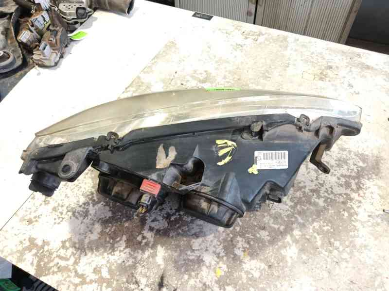 Recambio de faro izquierdo para peugeot 307 sw (3h) 2.0 hdi 110 referencia OEM IAM 6204Z3  