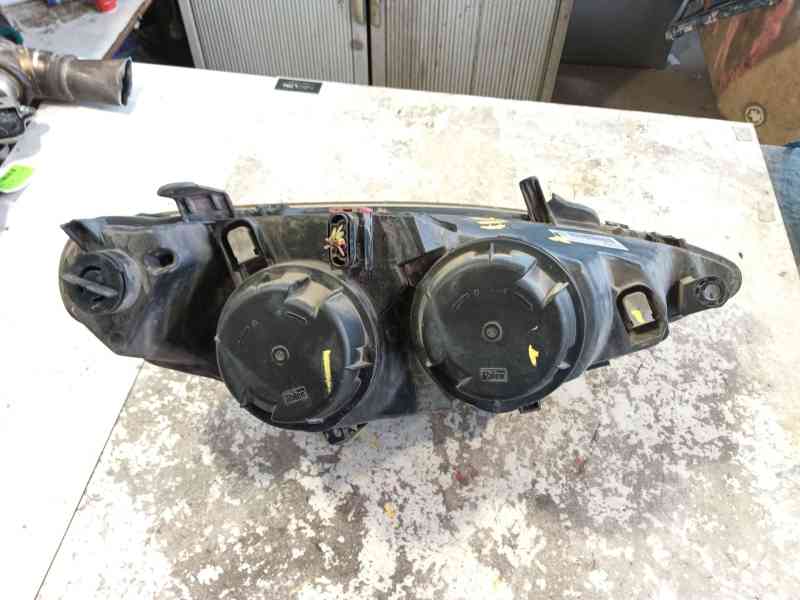 Recambio de faro izquierdo para peugeot 307 sw (3h) 2.0 hdi 110 referencia OEM IAM 6204Z3  